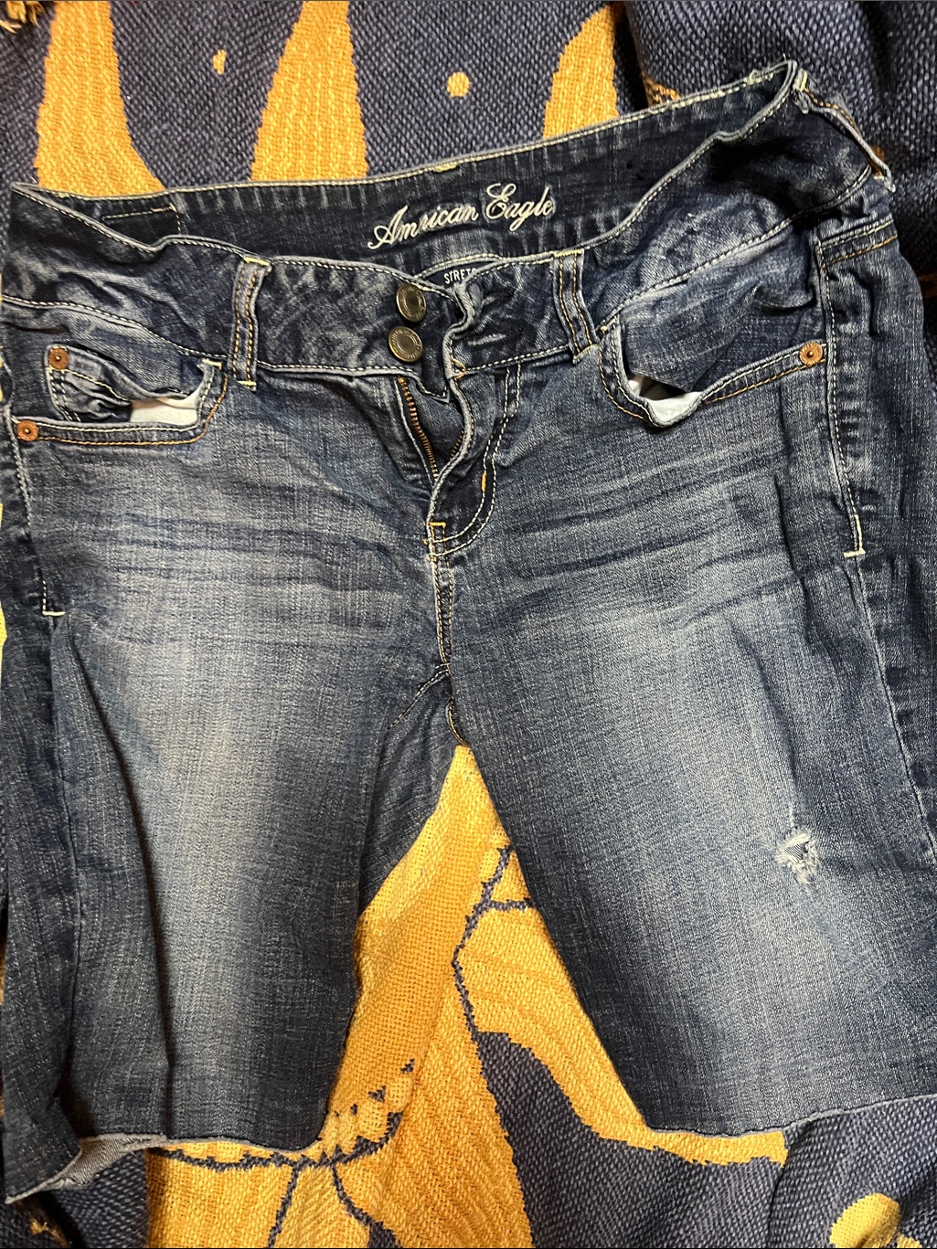 2011 American Eagle Outfitters Medium Dark Blue Boyfriend Jeans Shorts 8